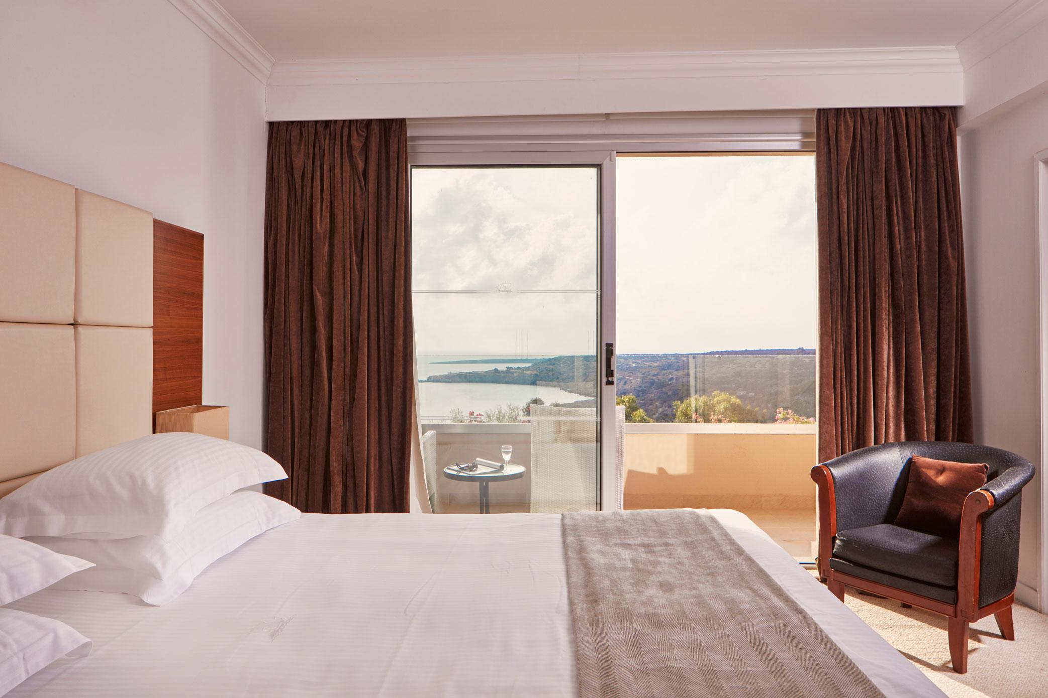אתר נופש Grecian Park 5*