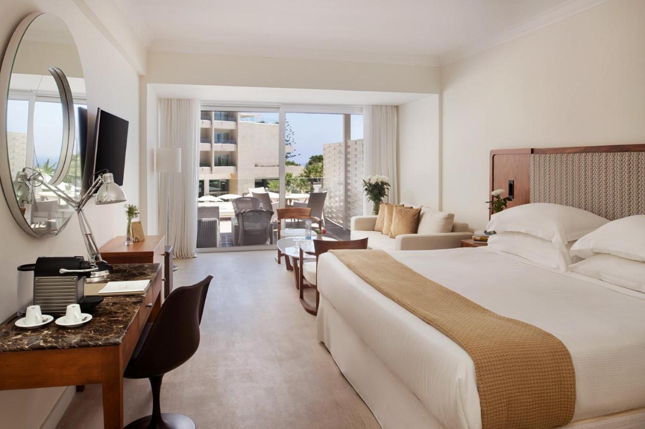 Grecian Park אתר נופש 5*